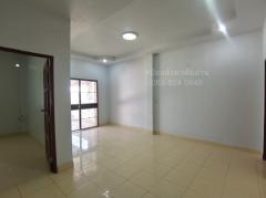 ขาย ทาวน์โฮม HS052 หลังมุม ปรับปรุงใหม่ทั้งหลัง บ้านบึง ชลบุรี ป.ปริญญา 96 ตรม 23.9 ตรว ทำเลดี ใกล้ ตลาดชัยแสงทอง โลตัส บิ๊กซี แมคโคร.-202502191709291739959769565.jpg