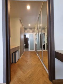 NTG1029 ให้เช่า ทาวน์โฮม: บ้านกลางเมือง เอสเซ้นส์ พระราม 9 - ลาดพร้าว หลังมุม รีโนเวทใหม่ เลี้ยงสัตว์ได้ ใกล้เซ็นทรัลอีสวิลล์-202502192254201739980460862.jpg