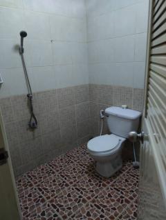 ขายอาคารพาณืชย์ 3 ชั้นครึ่ง จำนวน 2 คูหา (แบ่งขายได้) สภาพดี   หมู่บ้านรื่นฤดี รามคำแหง180 ห่างจาก รถไฟฟ้าสายสีส้ม 150 ม.-202502201748491740048529512.jpg