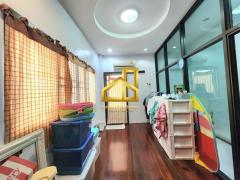 ขาย ที่ดินพร้อมสิ่งปลูกสร้าง ติด ถ.สมเด็จพระเจ้าตากสิน-202502211638361740130716433.jpg