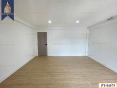 ขาย ทาวน์โฮม 3 ชั้น ติวานนท์ รีโนเวทใหม่ พร้อมอยู่-202502221138311740199111897.jpg
