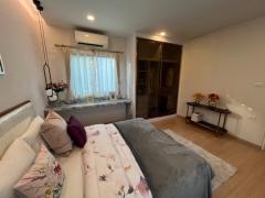 [ให้เช่า] FOR RENT LUMPINI TOWN PLACE SUKHUMVIT - SRINAKARIN / 4 bedrooms 3 bathrooms / 40 Sqw. 185 Sqm. **65,000** CLOSE TO MRT SI DAN STATION-202502240902341740362554482.jpg