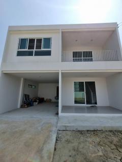 ขายบ้านเดี่ยวสร้างใหม่ 99 ตรว. หมู่บ้านเมืองเอก ใกล้รถไฟฟ้าสายสีแดง สถานีหลักหก อ.เมืองปทุมธานี-202502242119091740406749312.jpg