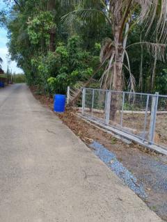 ขายด่วน บ้านพร้อมที่ดินติดถนนคอนกรีต อยู่ในชุมชน วันยาวล่าง อำเภอขลุง จันทบุรี-202502261157201740545840191.jpg