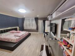 NTG1049ให้เช่า ทาวโฮมใกล้ใต้ดินสุทธิสาร ประมาณ500เมตร จอดรถในบ้านได้2คัน ใกล้ห้าง เซ็นทรัล พระราม9 เซ็นทรัลลาดพร้าว เอสพาหนาดรัชดา เดอะสตรี-202502271712221740651142591.jpg