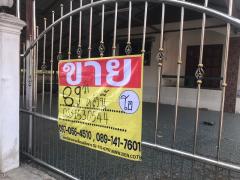 ขายบ้านเดี่ยวทำเลดี  89 ตารางวา  ใกล้โรงเรียนสตรีอ่างทอง  ศาลาแดง  เมืองอ่างทอง   ZS185