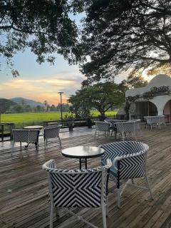 ขายรีสอร์ท 5 ไร่ สวนสวยงามมากๆ สันกำแพง เชียงใหม่-202503031302381740981758350.jpg