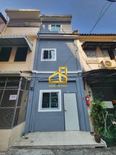 ขาย ตึกแถว 3 ชั้นรีโนเวทใหม่ ซอย สาทร 16 ตรงข้ามเซ็นทรัลบางรัก