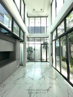 ให้เช่า บ้าน-Home Office พัฒนาการ 26 ติดถนนหลัก พร้อมลิฟท์ส่วนตัว-202503041007361741057656619.jpg