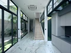 ให้เช่า บ้าน-Home Office พัฒนาการ 26 ติดถนนหลัก พร้อมลิฟท์ส่วนตัว-202503041007401741057660508.jpg