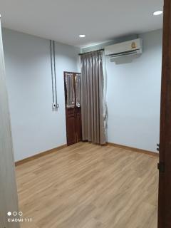 ให้เช่าทาวน์โฮม ม.สินธร ซอย 25 แฮปปี้แลนด์บางกะปิ หน้ากว้าง 6 เมตร พร้อมให้เช่า 1 เม.ย. (N.803)-202503051735561741170956248.jpg