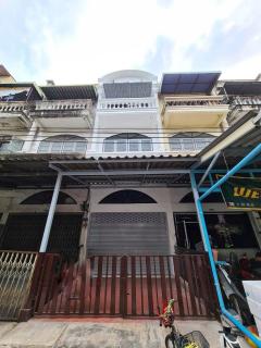 ขายอาคารพาณิชย์ ทำเลดี ใกล้โรงเรียนเฉลิมพระเกียรติ และตลาดบางใหญ่ ทำเลศักยภาพ ใจกลางบางใหญ่-202503061048271741232907989.jpg