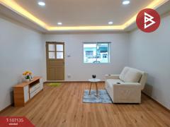 ขายทาวน์เฮ้าส์ หมู่บ้านวโรชา4 บางเสาธง สมุทรปราการ พร้อมเข้าอยู่-202503091655521741514152059.jpg