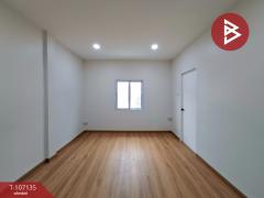ขายทาวน์เฮ้าส์ หมู่บ้านวโรชา4 บางเสาธง สมุทรปราการ พร้อมเข้าอยู่-202503091655531741514153934.jpg