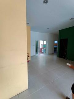 ขายอาคารพาณิชย์ 3 ชั้น หลังมุม ประเวศ สวนหลวง ร.9 (N.644)-202503101131581741581118019.jpg