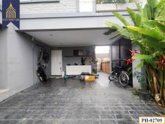 ขายบ้านแฝด เดอะ แพลนท์ กิ่งแก้ว-เทพารักษ์ (The Plant Kingkaew-Teparak) ซอยจงศิริ ตำหรุ-บางพลี-202503121529351741768175863.jpg