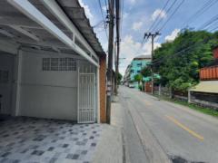 ให้เช่า ทาวน์เฮ้าส์ 2 ชั้น ซ.อุดมสุข 42 ใกล้เซ็นทรัลบางนา (N.1602)-202503141250201741931420512.jpg
