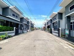 ขายทาวน์เฮ้าส์ ชั้นเดียว หมู่บ้าน ST green ville 3 แม่น้ำคู้ ปลวกแดง จ.ระยอง-202503141612261741943546518.jpg