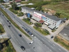 ขายอาคารพาณิชย์ 3 ชั้นครึ่งทำเลดี ติดถนนสุขุมวิท ตะพง จ.ระยอง-202503141646121741945572319.jpg