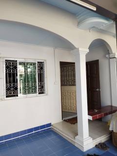 บ้านปรับปรุงพร้อมอยู่ ทำเลดีเดินทางสะดวก ห่างถนนนวมินทร์ 200 ฉัตรเกล้าวิลล่า, กรุงเทพ-202503141929221741955362944.jpg