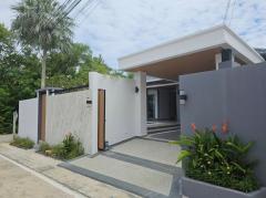 Elegant 3-Bedrooms Private Pool Villa in Saiyuan, Rawai, Mueang Phuket