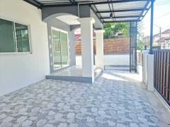 ขายบ้านเดี่ยว 2 ชั้น รีโนเวทใหม่ทั้งหลัง พร้อมอยู่ พื้นที่ใช้สอยกว้าง ราคาไม่แพง-202503191633571742376837002.jpg