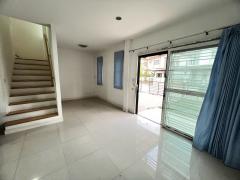 ( ขายตามสภาพ ) บ้านเดี่ยว 2 ชั้น มบ.ภูธารา ขนาด 42 ตร.วา บ้านฉาง-202503201205521742447152081.jpg