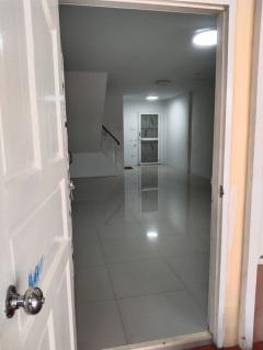 #ให้เช่าบ้านทาวน์ฮ้าส์ งามเจริญ16 บางละมุง โรงโป๊ะใกล้ ดูโฮม ค่าเช่า 7000บาทเท่านั้น!! -202503201343281742453008750.jpg