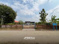 ที่ดินพร้อมบ้านเดี่ยวชั้นเดียวซอยเทศบาล24 อำเภอทับคล้อ จังหวัดพิจิตร เนื้อที่ 236 ตารางวา 