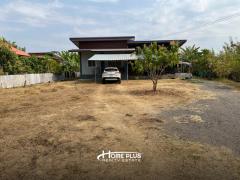 ที่ดินพร้อมบ้านเดี่ยวชั้นเดียวซอยเทศบาล24 อำเภอทับคล้อ จังหวัดพิจิตร เนื้อที่ 236 ตารางวา -202503211428191742542099073.jpg
