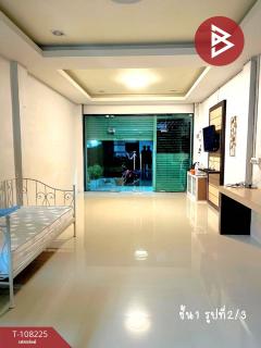 ขายอาคารพาณิชย์ 3 ชั้น เนื้อที่ 18 ตร.วา ท่าวัง นครศรีธรรมราช-202503231254401742709280923.jpg