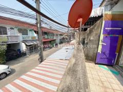 ทาวน์เฮ้าส์ ซอยเรวดี 57 ถนนติวานนท์ เมืองนนทบุรี-202503241151031742791863428.jpg