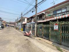 ทาวน์เฮ้าส์ ซอยเรวดี 57 ถนนติวานนท์ เมืองนนทบุรี-202503241151091742791869064.jpg