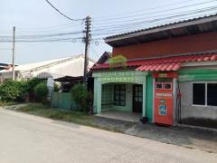 ขายทาวน์เฮ้าส์ ลำภู นราธิวาส เนื้อที่ 20.60 ตร.ว ทำเลค้าขาย เหมาะพักอาศัย โฮมออฟฟิศ ราคาต่อรองได้-202503271351421743058302696.jpg