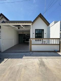 KDH0073 ขายทาวน์เฮ้าส์ บ้านบึงวิลล่า 4 (บ้านบึง) ขนาด 21 ตร.วา ชั้นเดียว