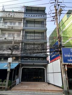 ขายอาคารพาณิชย์ ทำเลทอง ติดถนนสุทธิสารวินิจฉัย เขตดินเเดง จังหวัดกรุงเทพมหานคร