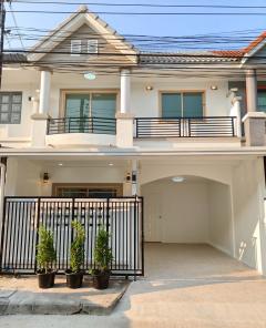 ขายอาคารพาณิชย์ ทำเลทอง ติดถนนสุทธิสารวินิจฉัย เขตดินเเดง จังหวัดกรุงเทพมหานคร-202503311001021743390062602.jpg