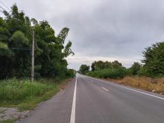 ขายที่ดินเปล่าทำเลดี ที่ดิน  20 ไร่ ต.พัฒนานิคม อ.พัฒนานิคม จ.ลพบุรี  ที่ตั้ง : ต.พัฒนานิคม อ.พัฒนานิคม จ.ลพบุรี  ขนาดที่ดิน : 20 ไร่   รายละเอียด เจ้าของขายเอง เอกสารโอนฟรี ที่ดินแบ่งขายแปลงละ 4 ไร่มี 5 แปลง ที่ดิน 20 ไร่ ไร่ละ 850,000 บาท น้ำ ไฟ เข
