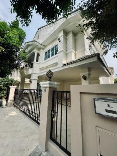 ขายบ้านเดี่ยว หมู่บ้านสกุลธร วัชรพล 2-3 ขนาด 55.5 ตร.ว. ใกล้ถนนตัดใหม่! รีโนเวทใหม่ทั้งหลัง-202504010230431743449443879.jpg