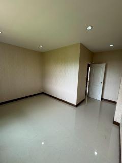 ขายถูก ทาวน์โฮม modern town เอกชัย46 ห้องมุม 3 ชั้น 24.8ตรว. บ้านใหม่ ขายราคาถูก-202504011349121743490152466.jpg