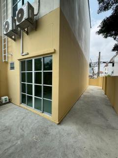 ขายถูก ทาวน์โฮม modern town เอกชัย46 ห้องมุม 3 ชั้น 24.8ตรว. บ้านใหม่ ขายราคาถูก-202504011349301743490170933.jpg