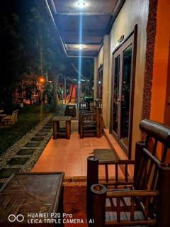 ราคานี้หาไม่ได้อีกแล้ว!! ขายกิจการโรงแรม Akha River House ทำเลทองติดแม่น้ำกก ใจกลางเมืองเชียงราย-202504011602561743498176289.jpg