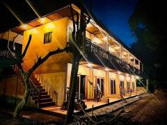 ขายกิจการโรงแรมพร้อมดำเนินการ | ใบอนุญาตครบ  | ทำเลทองติดแม่น้ำกก ใจกลางเชียงราย