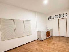 ขายด่วน ทาวน์โฮมหมู่บ้านเจริญสุข 2 ติดถนนทางหลวง 36 ใกล้แยกกระทิงลาย ถนนสุขุมวิท-พัทยา เลี่ยงเมืองพัทยา-202504021650081743587408862.jpg