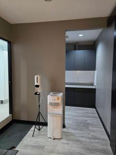 ตึก SSP Tower เอกมัย เปิดให้เช่าพื้นที่ 298 ตร.ม. พร้อมเฟอร์นิเจอร์ (ชั้นใต้ดิน) ใกล้ BTS เอกมัย เหมาะสำหรับทำธุรกิจ-202504041429201743751760640.jpg
