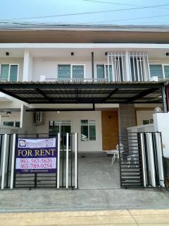 For rent a new Town home in Kankanok 19 project, Mahidol road, close to Central Airport Plaza. (For residential only) #Cannot do Air BNB (Tambon Chang Khlan 50100)