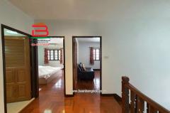 บ้านเดี่ยว หลังมุม หมู่บ้าน เลิศอุบล กม.6 ซอยรามอินทรา 65 แยก 2-4 เนื้อที่ 70.4 ตรว. ถนนรามอินทรา แขวงท่าแร้ง เขตบางเขน กรุงเทพฯ-202504050943541743821034549.jpg