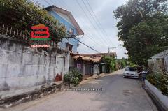 ที่ดินพร้อมสิ่งปลูกสร้าง ซอยนาคนิวาส 20 เนื้อที่ 142 ตรว. ใกล้เซ็นทรัลอีสต์วิลล์ ถนนลาดพร้าว 71 เขตบางกะปิ-202504071709251744020565826.jpg