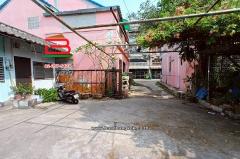 ที่ดินพร้อมสิ่งปลูกสร้าง ซอยนาคนิวาส 20 เนื้อที่ 142 ตรว. ใกล้เซ็นทรัลอีสต์วิลล์ ถนนลาดพร้าว 71 เขตบางกะปิ-202504071709311744020571173.jpg