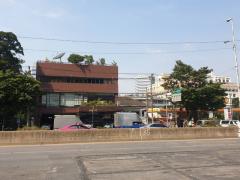 ขายที่ดินติดถนนสาทรเหนือ 78.4 ตรว พร้อมสิ่งปลูกสร้าง-สำนักงาน 4ชั้น ใกล้รถไฟฟ้าช่องนนทรีและสิ่งอำนวยความสะดวกมากมาย